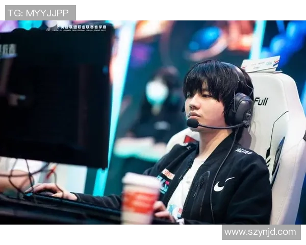 赛后分析LNG与BLG对决战术细节与策略探讨S15电竞赛事