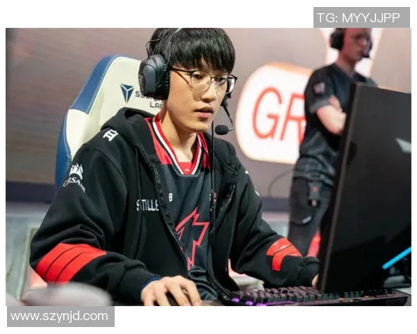 热议和平精英FPX耐力变革S15赛季电竞比分引发玩家热情讨论